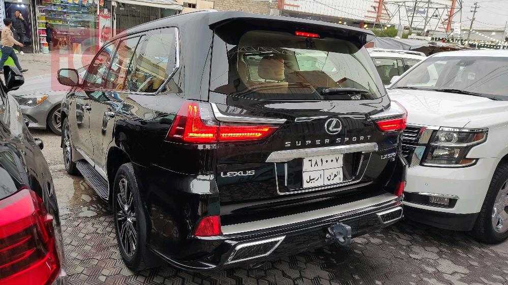 Lexus LX